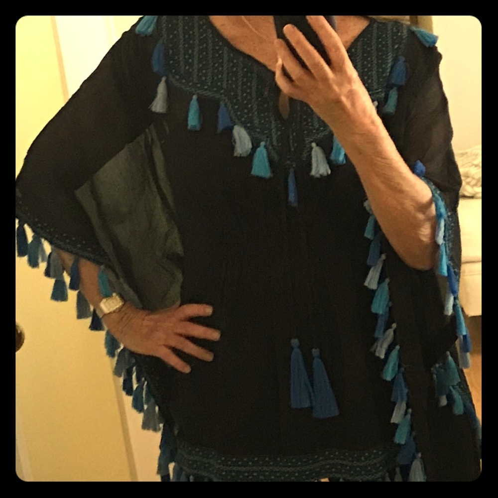 Elie Tahari top